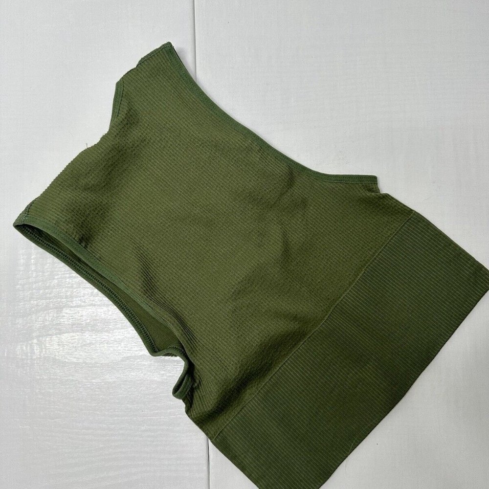 Urban Outfitters Ribbed Vest Size XS Green Cropped Sleeveless Basics - Picture 4 of 8